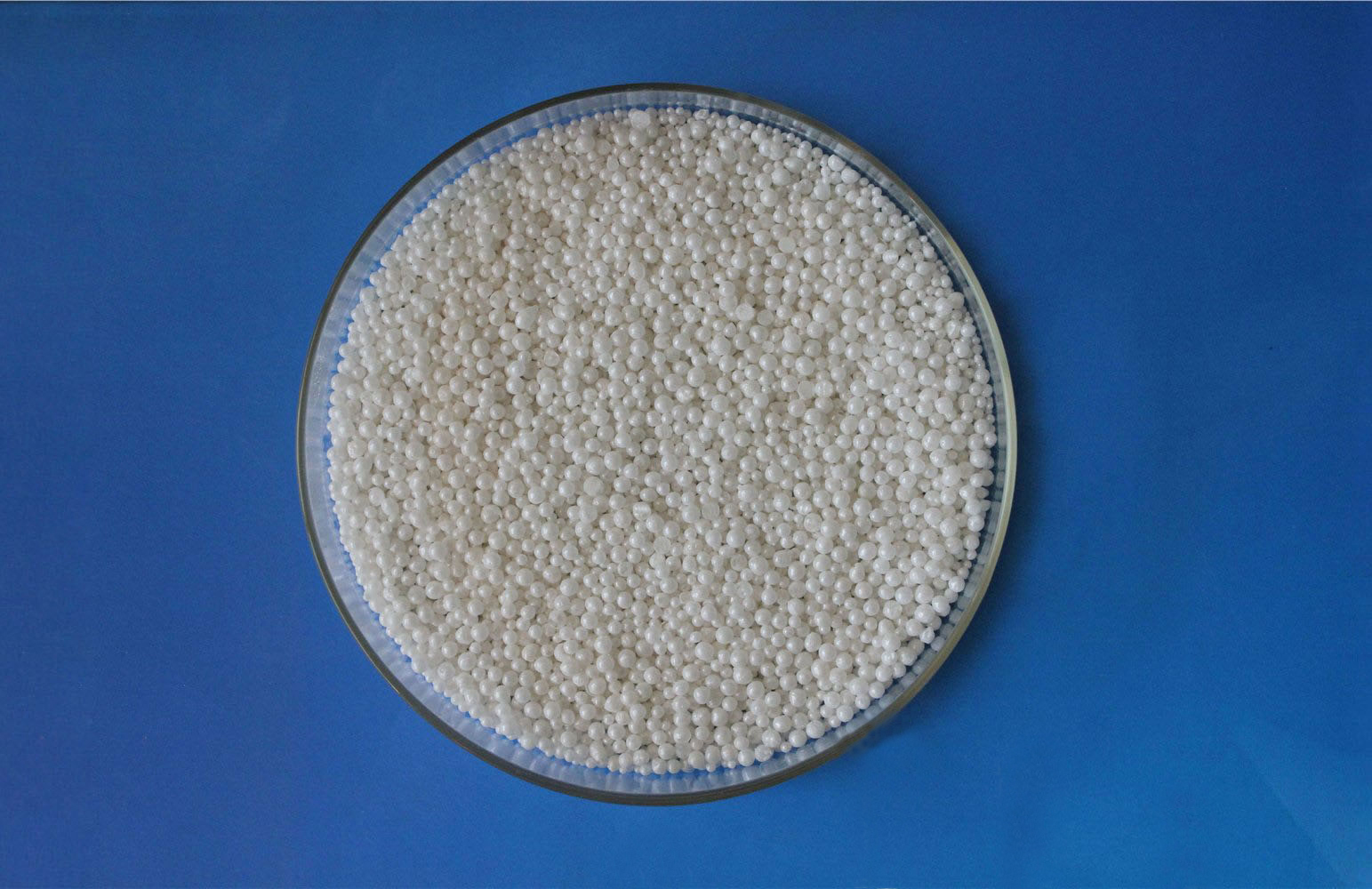 High yttria stabilized zirconia hollow spheres